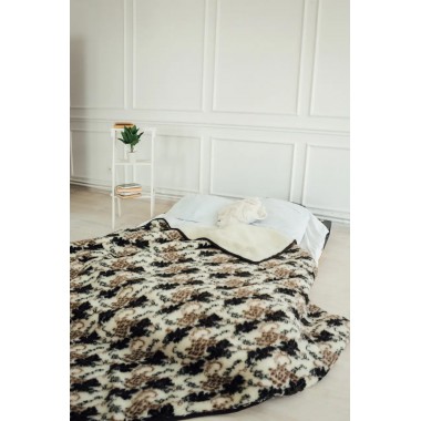 Ковдра із овчини Lizhnyk (M88) Покривало 150 Х 210 плед накидка